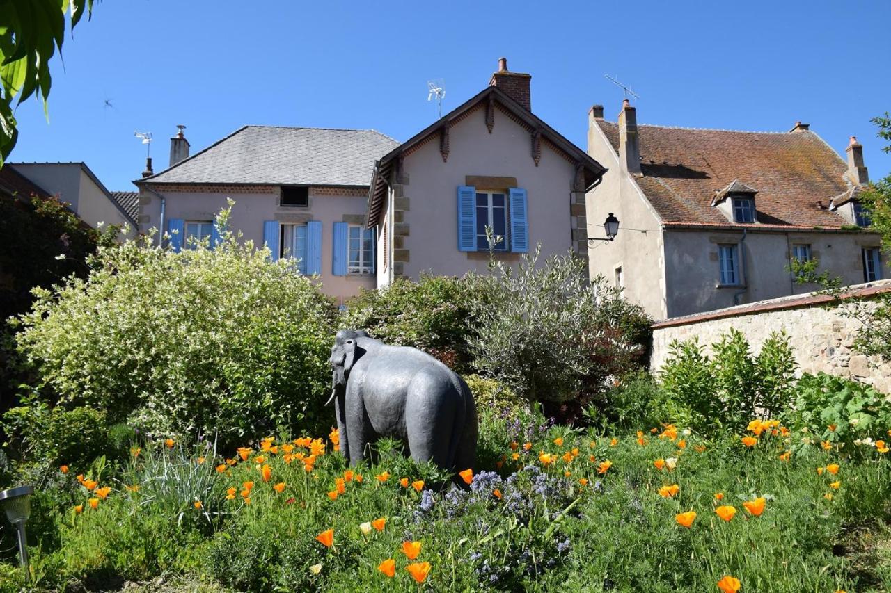 Le Gite Clos Monade Souvigny Exterior photo
